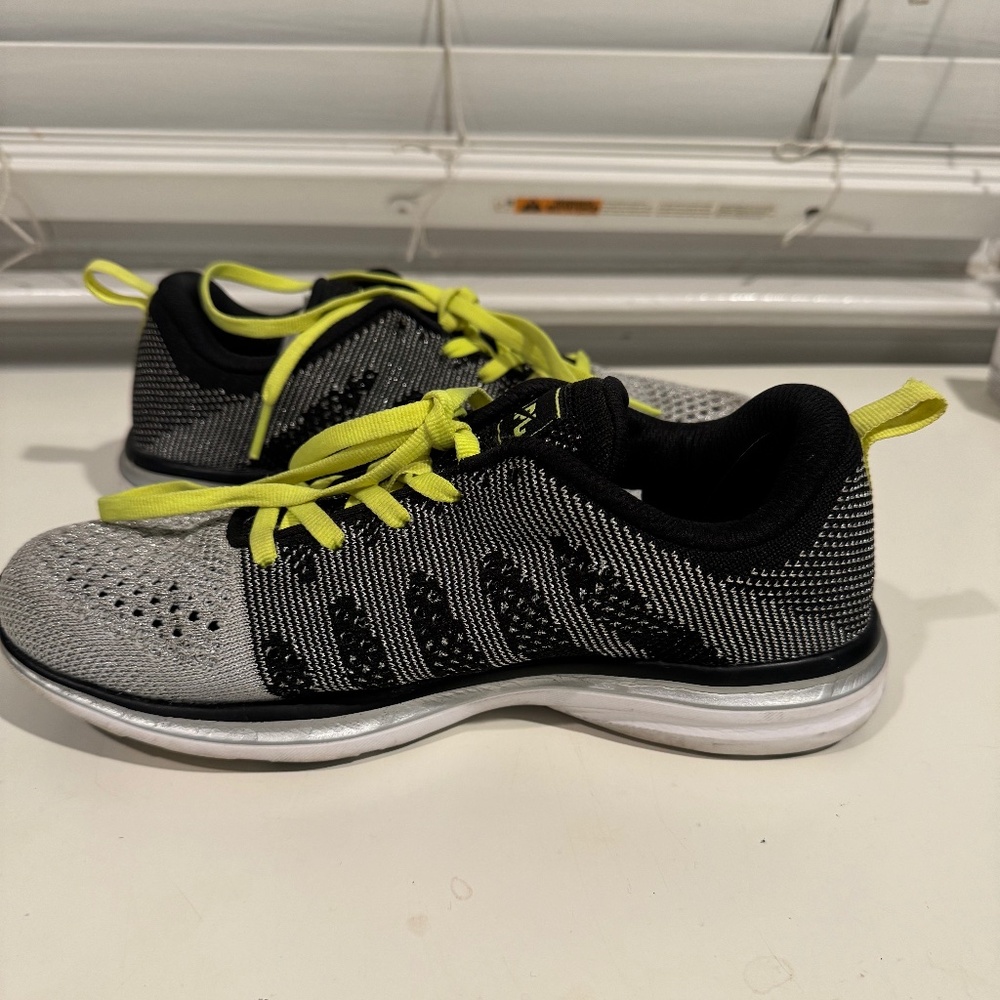 Athletic Propulsion Labs TechLoom Pro - Picture 2 of 5